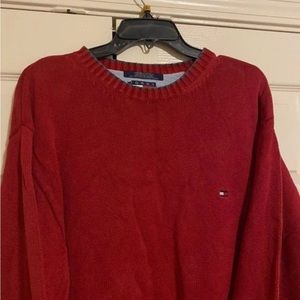 Tommy Hilfiger sweater